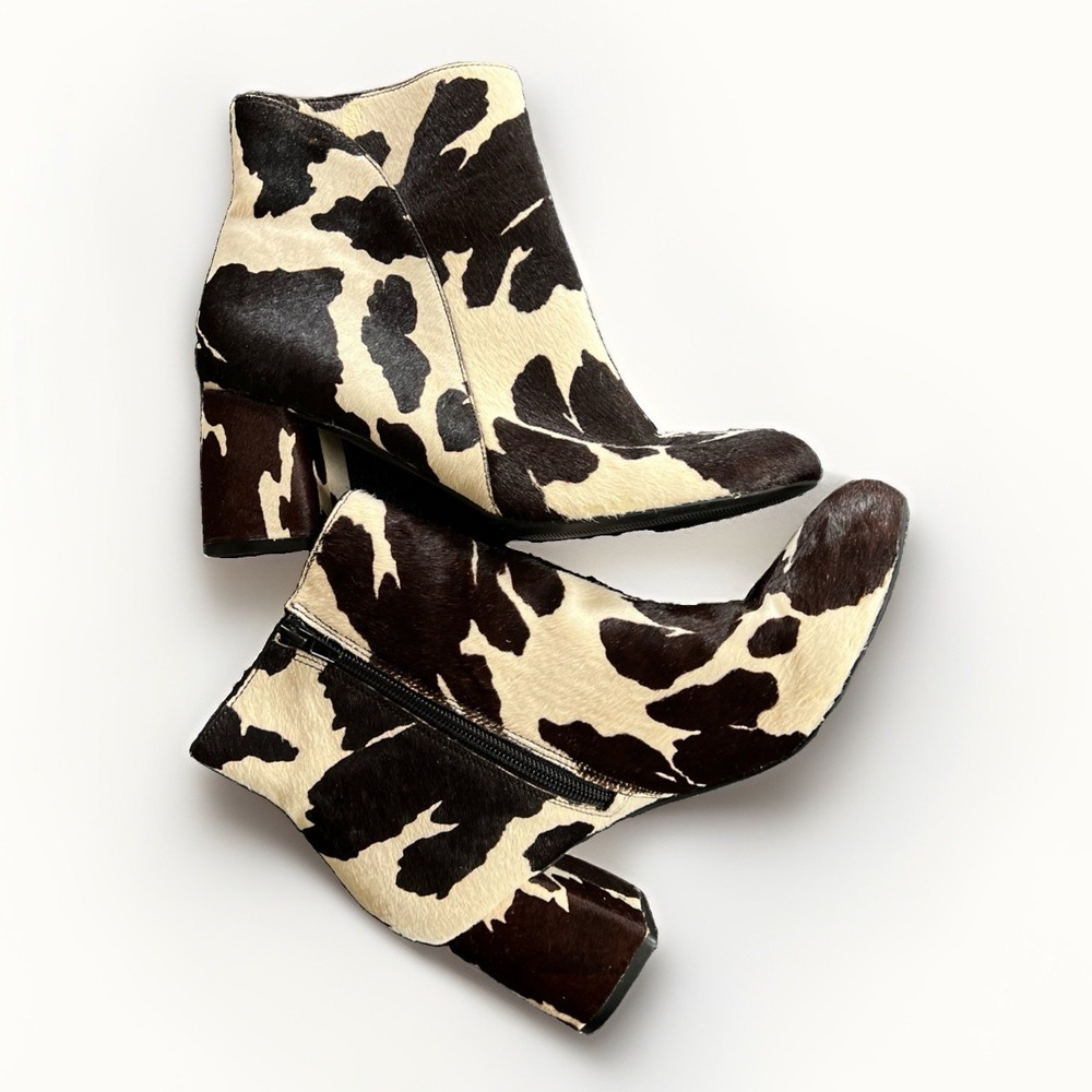 INC International Concepts Farren 2 Cow Print Calf Hair Ankle Boots 7.5 Cowgirl